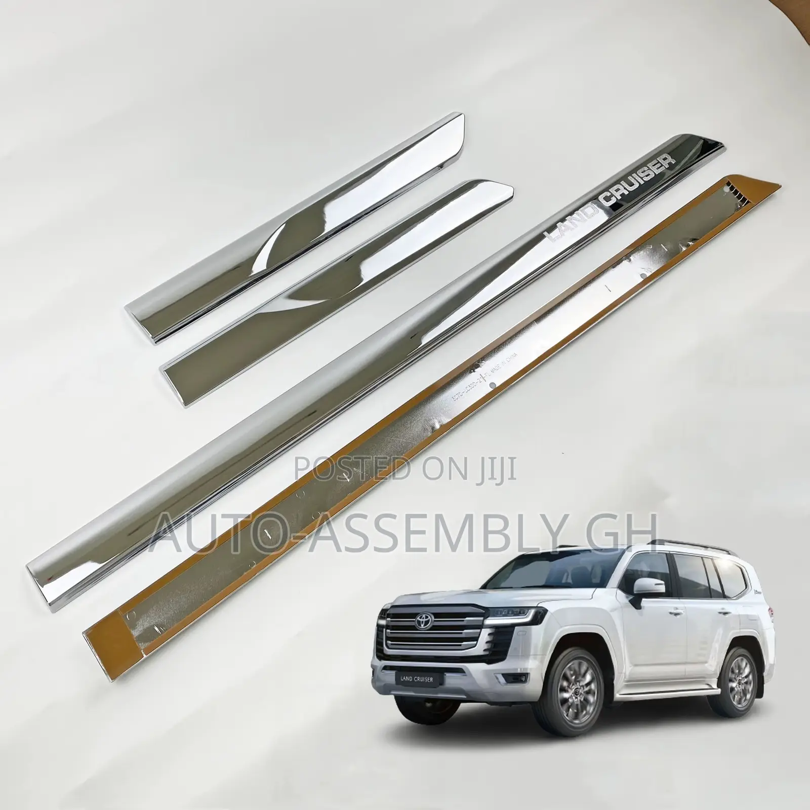 Toyota Land Cruiser 300 (LC300) Door Mouldings/Chrome (ORIGINAL)
