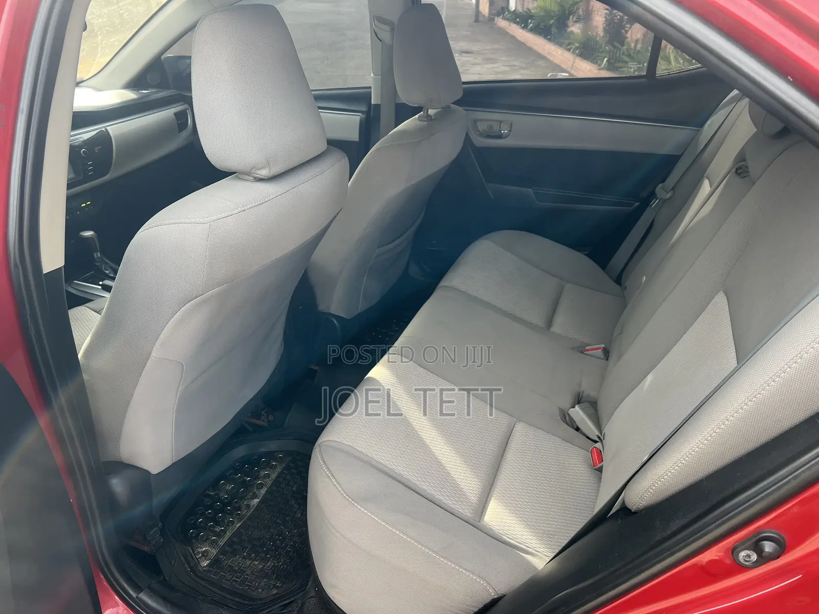 Toyota Corolla 2015 Red