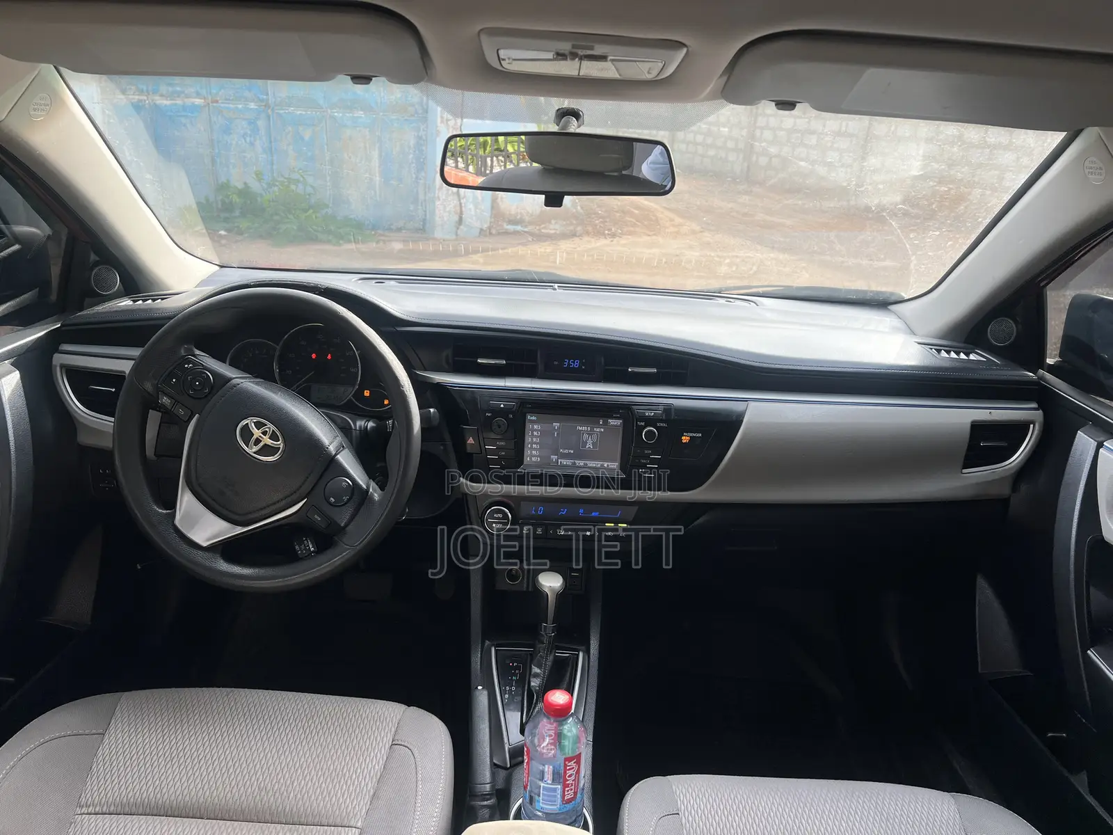 Toyota Corolla 2015 Red