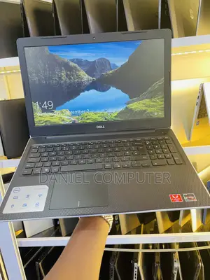Laptop Dell Inspiron 3542 8GB AMD Ryzen 5 SSD 256GB