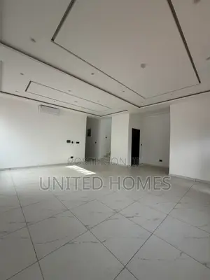 4bdrm House in Adenta for sale