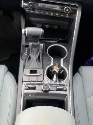 Kia K5 2.0 2021 Blue