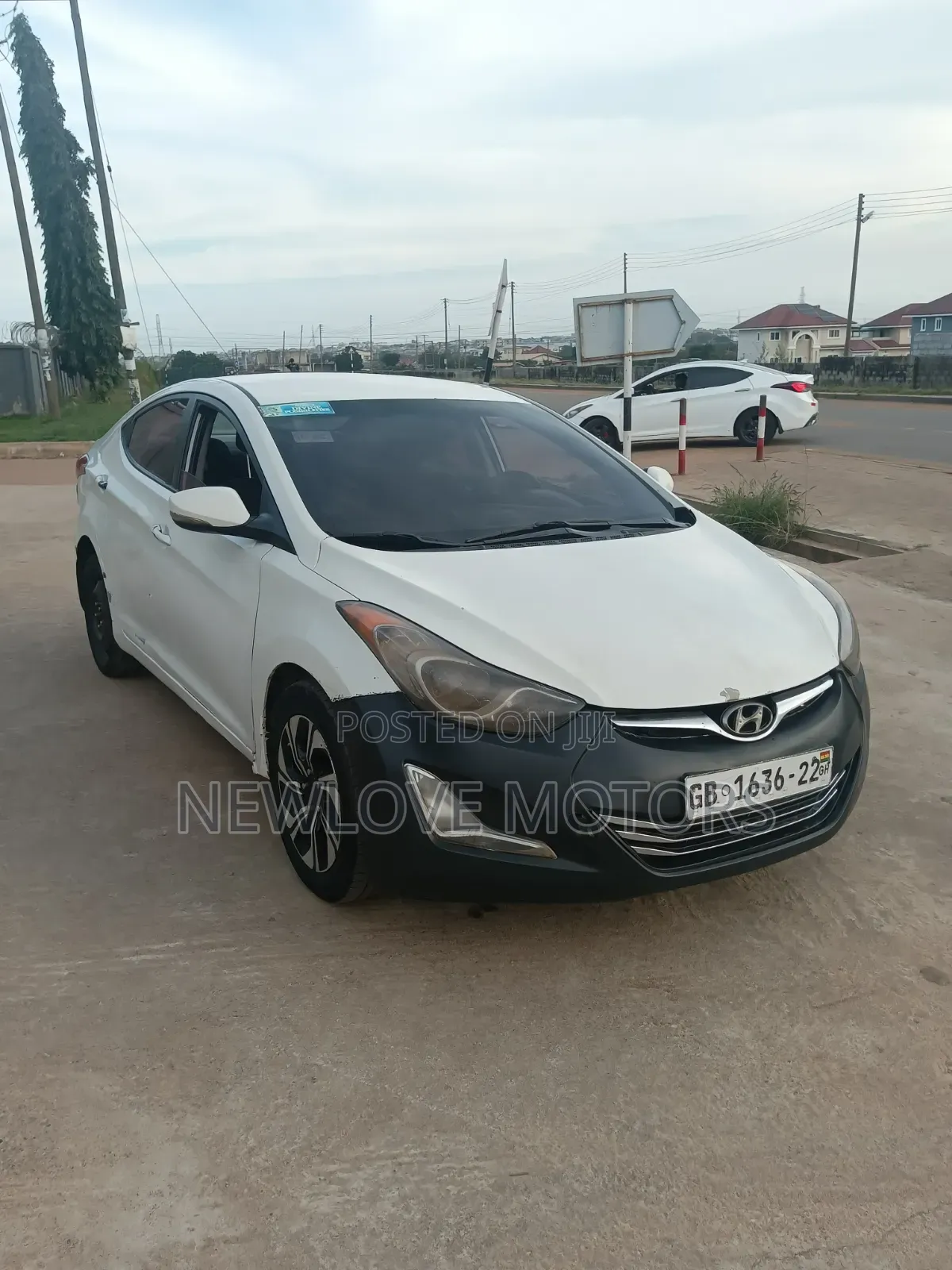 Hyundai Elantra 2013 White
