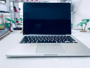 Laptop Apple MacBook Pro 2015 8GB Intel Core i5 SSD 256GB