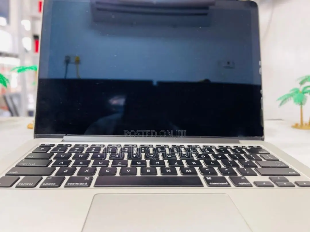 Laptop Apple MacBook Pro 2015 8GB Intel Core i5 SSD 256GB