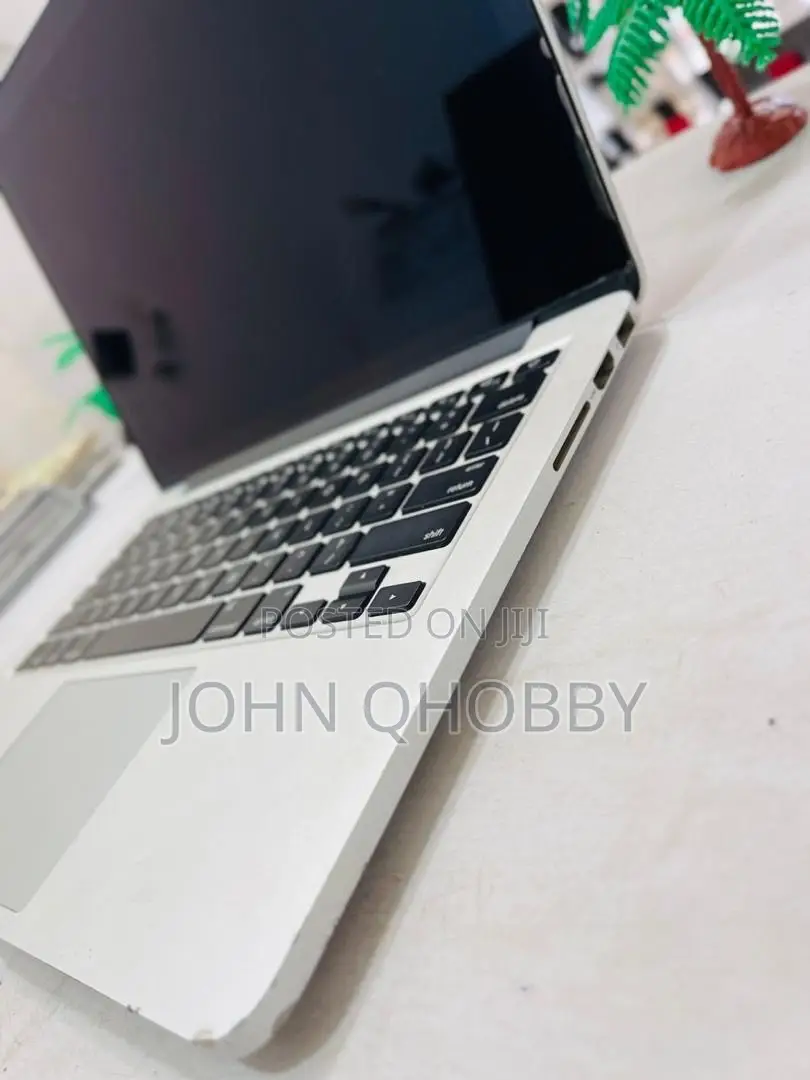Laptop Apple MacBook Pro 2015 8GB Intel Core i5 SSD 256GB