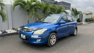 Hyundai Elantra Touring SE Automatic 2011 Blue