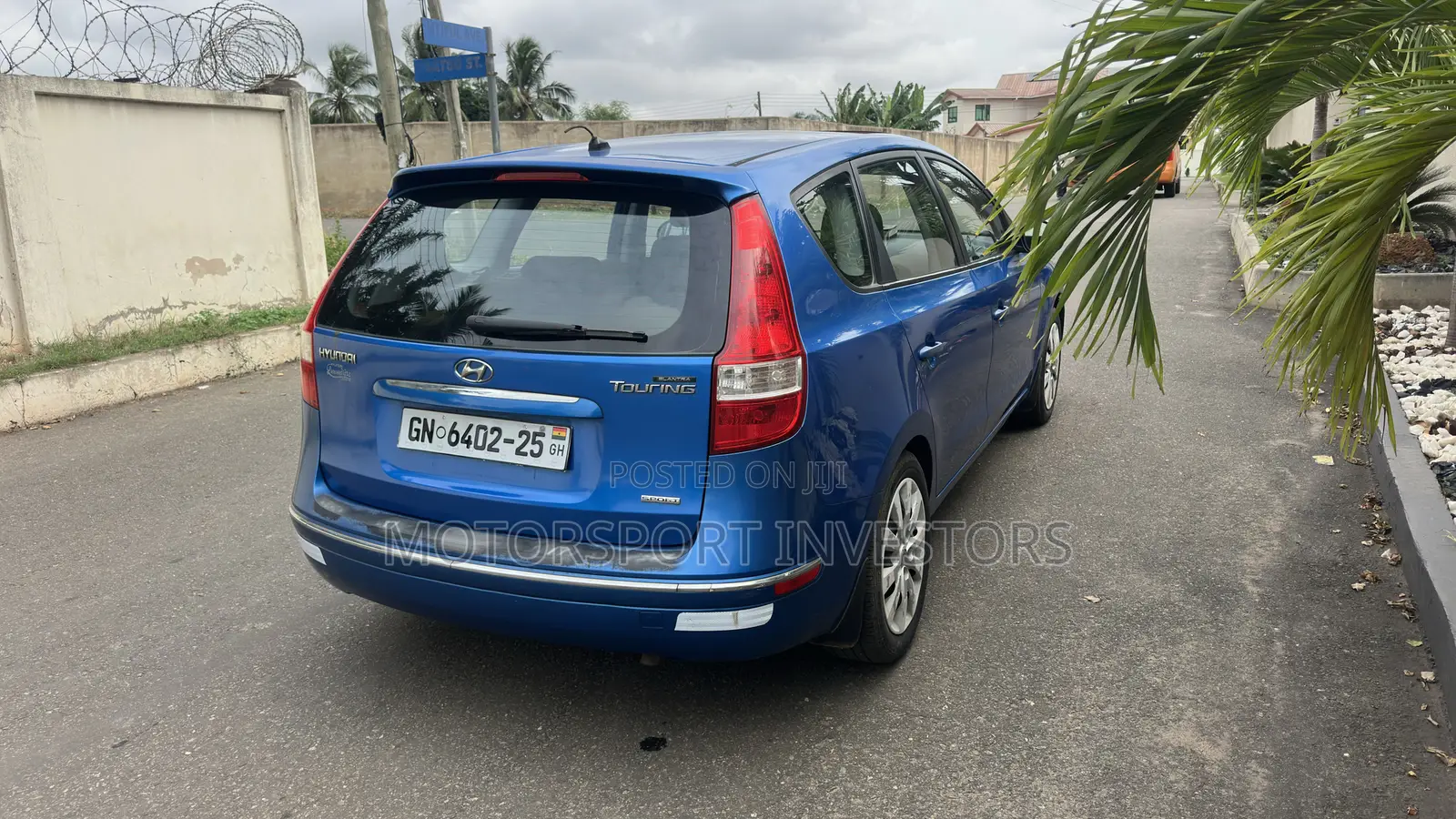 Hyundai Elantra Touring SE Automatic 2011 Blue