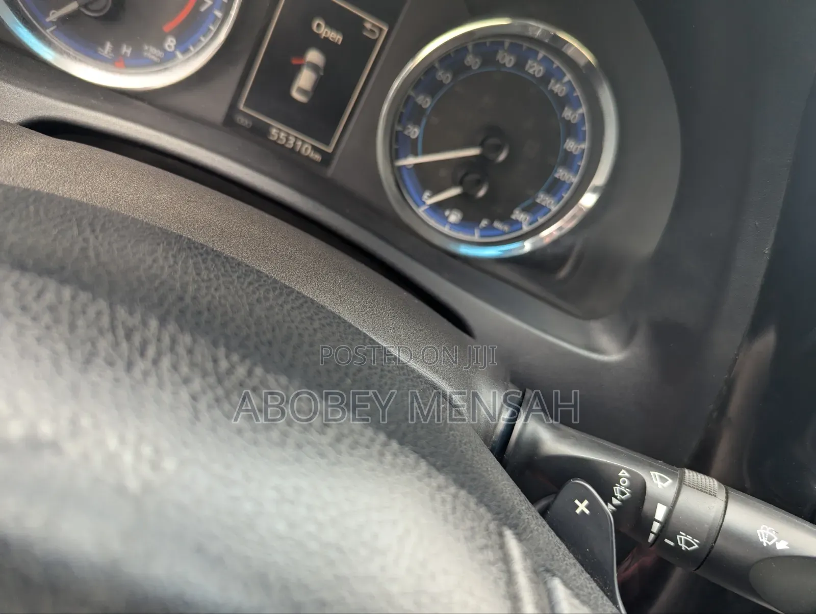 Toyota Corolla XSE (1.8L 4cyl 2A) 2018 White
