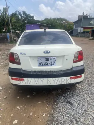 Kia Rio LX 4dr Sedan (1.6L 4cyl 4A) 2010 White