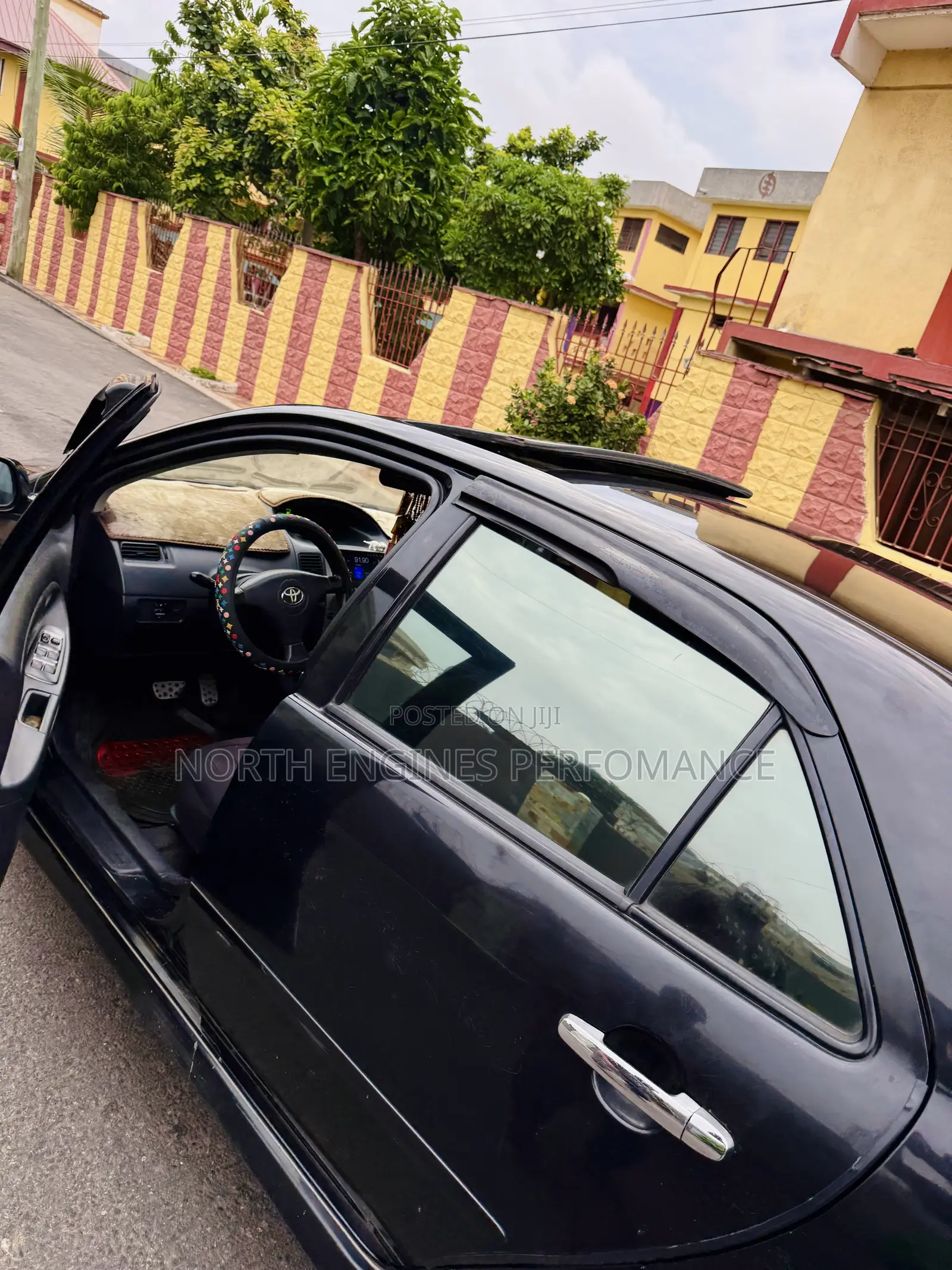 Toyota Yaris 2010 Black