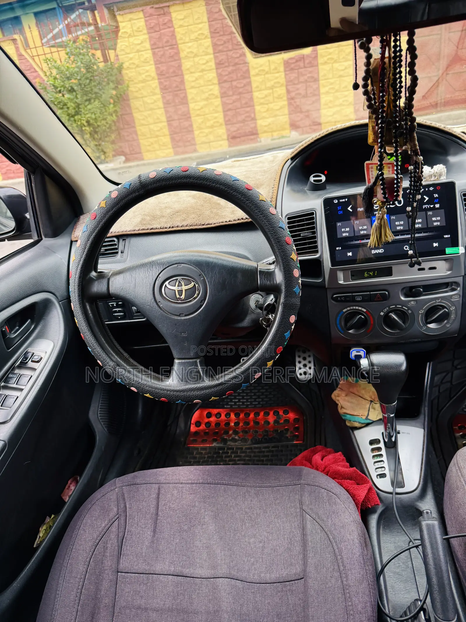 Toyota Yaris 2010 Black