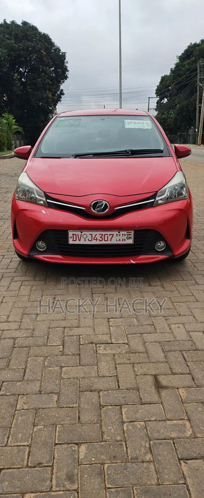 Toyota Vitz 1.5 FWD 5dr 2016 Red