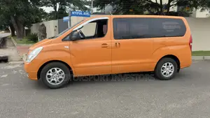 Hyundai Starex 2014 Orange