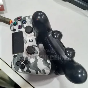 PS4 Home Used Pad