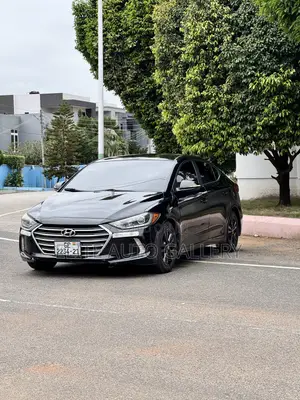 Hyundai Elantra ECO Sedan FWD (1.4L 4cyl 7A) 2017 Black