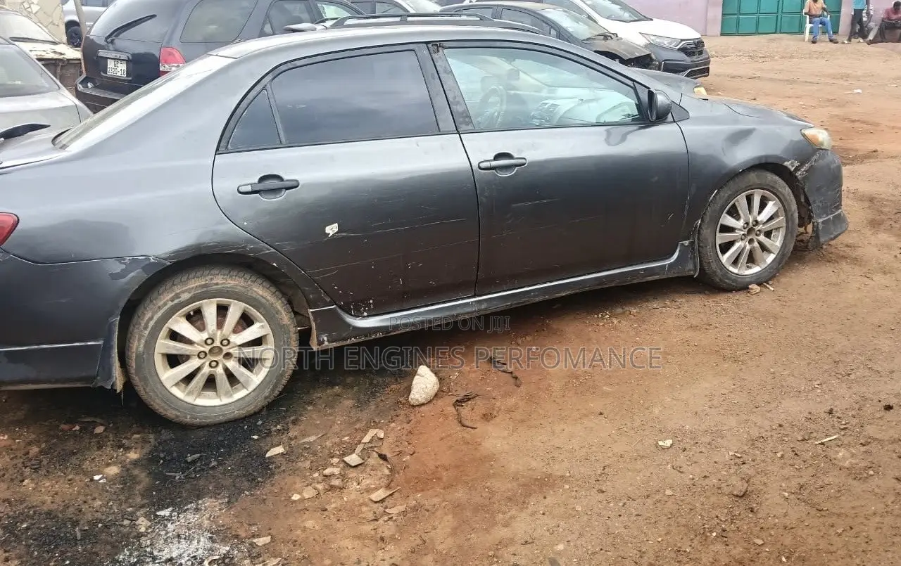 Toyota Corolla S 4dr Sedan (1.8L 4cyl 4A) 2011 Gray