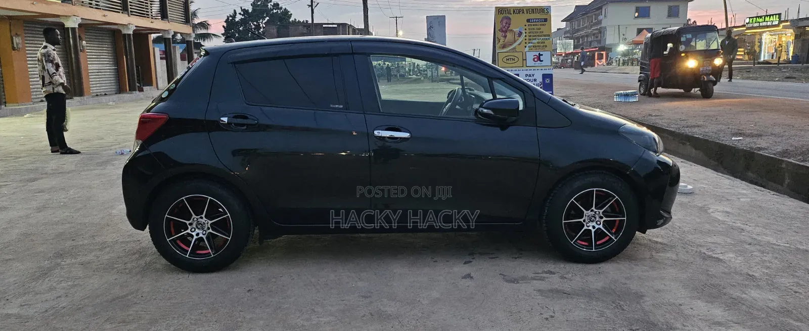 Toyota Vitz 2015 Black