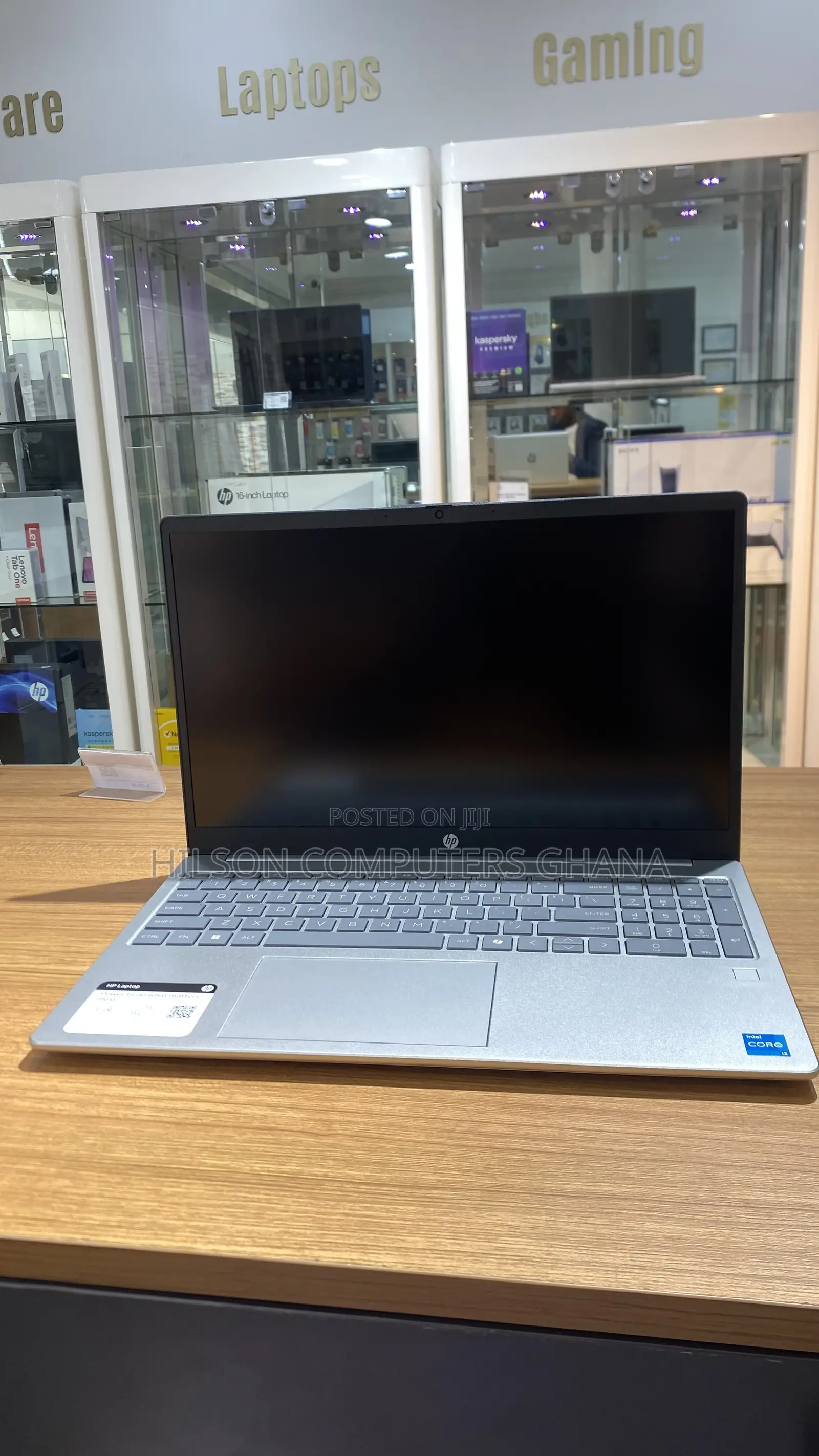 New Laptop HP 8GB Intel Core i3 SSD 256GB