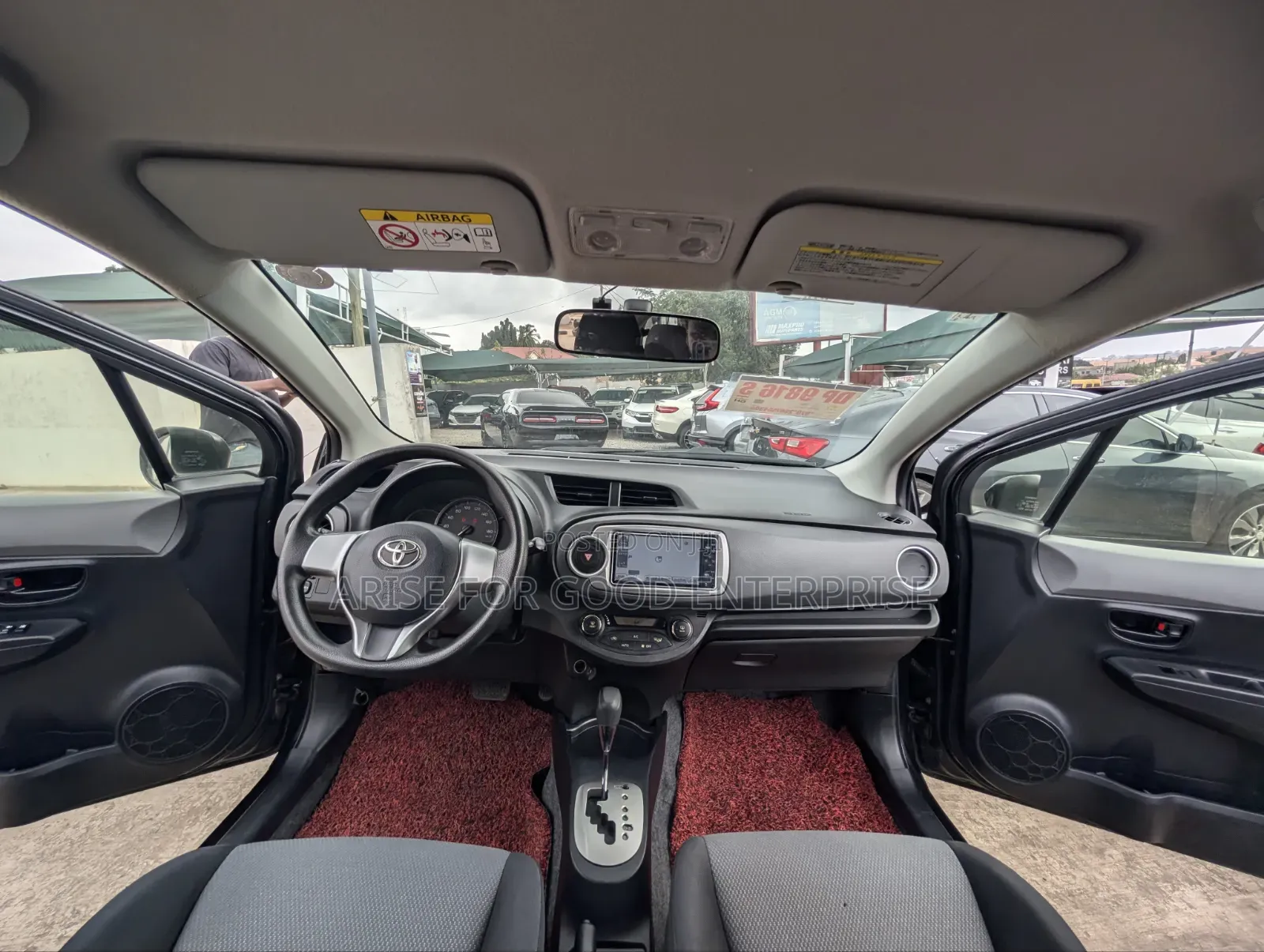 Toyota Vitz 1.5 FWD 5dr 2014 Black