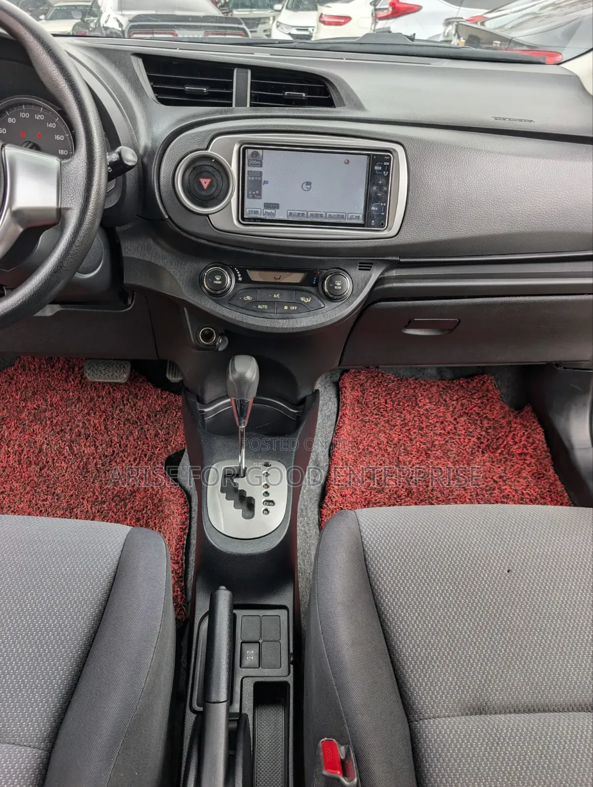 Toyota Vitz 1.5 FWD 5dr 2014 Black