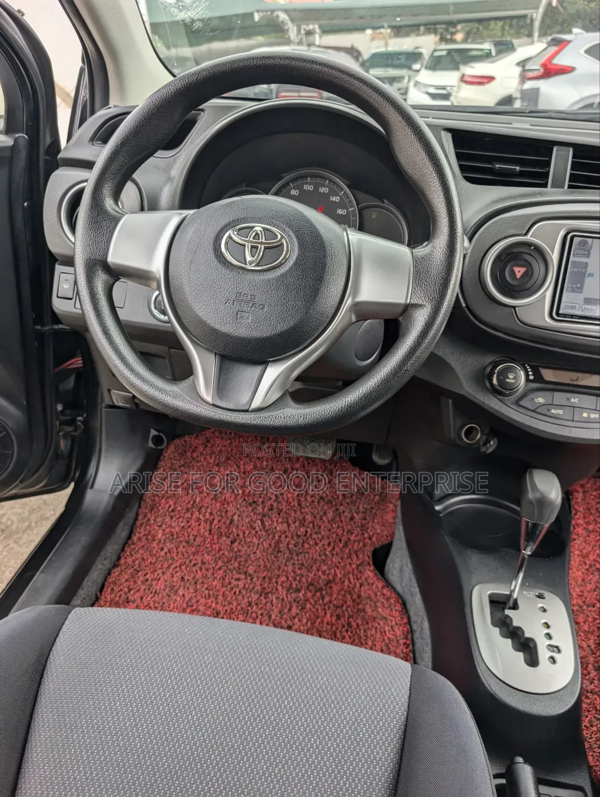 Toyota Vitz 1.5 FWD 5dr 2014 Black
