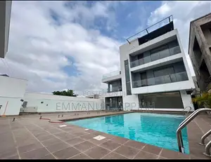5bdrm Mansion in Adjiriganor for sale