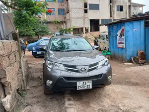 Toyota RAV4 LE 4dr SUV AWD (2.5L 4cyl 6A) 2015 Gray