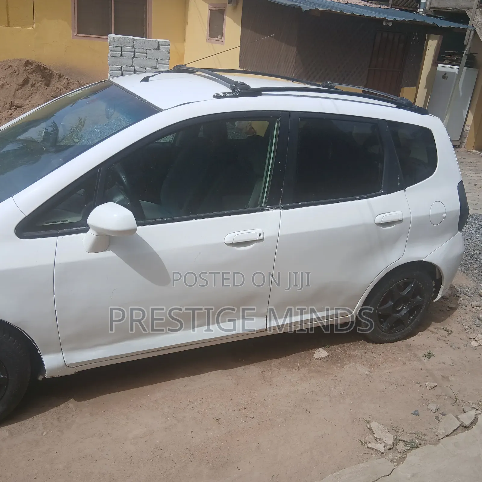 Honda Fit 2002 White