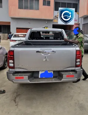 2024 Mitsubishi L200 Heated Back Window Back Glass Available