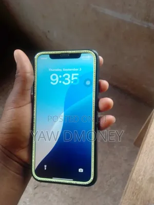 Apple iPhone XR 64 GB Black