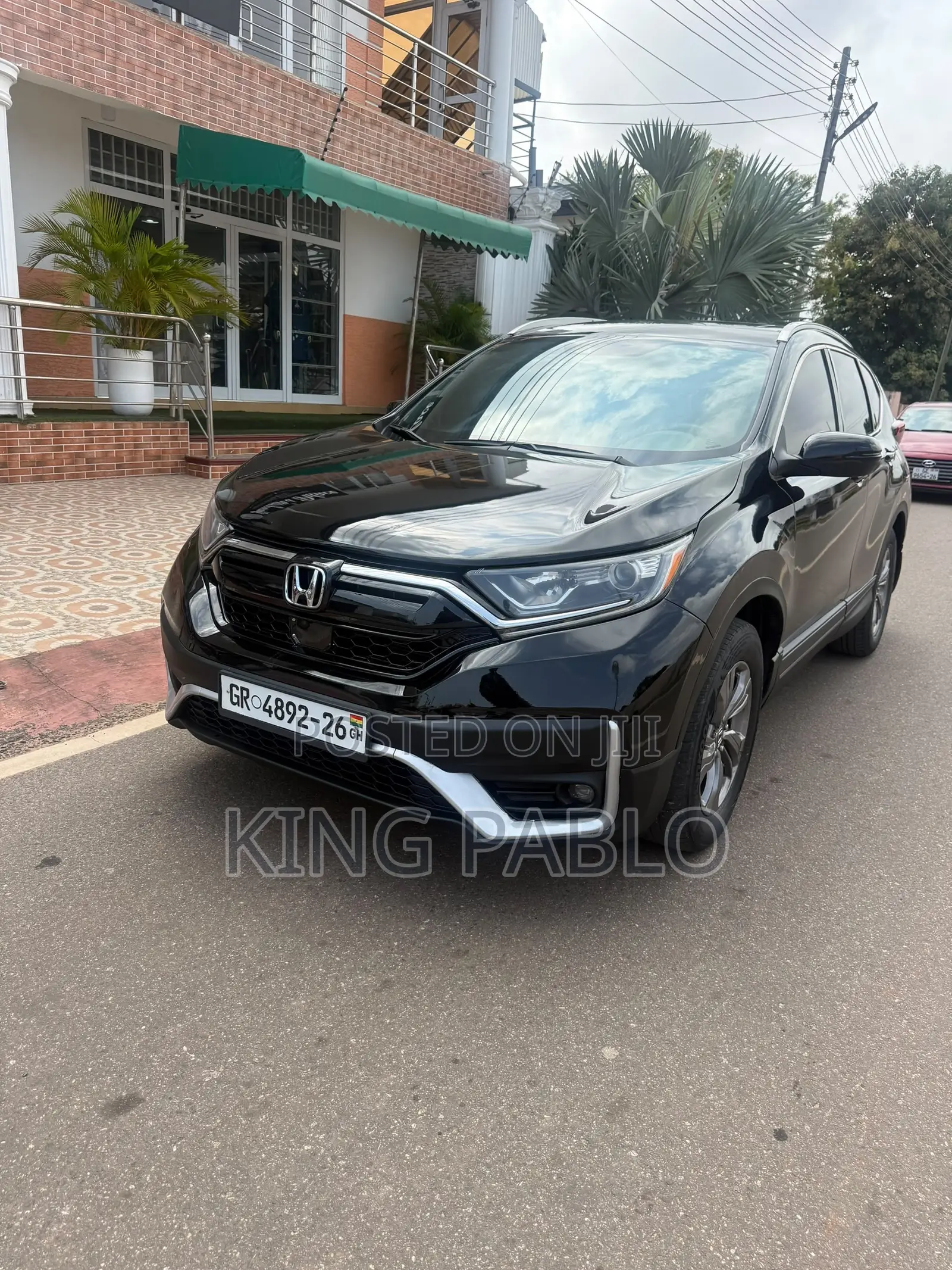 Neat Honda CRV for Rent. Contact for a Cool Deal, No Pressure Kraa