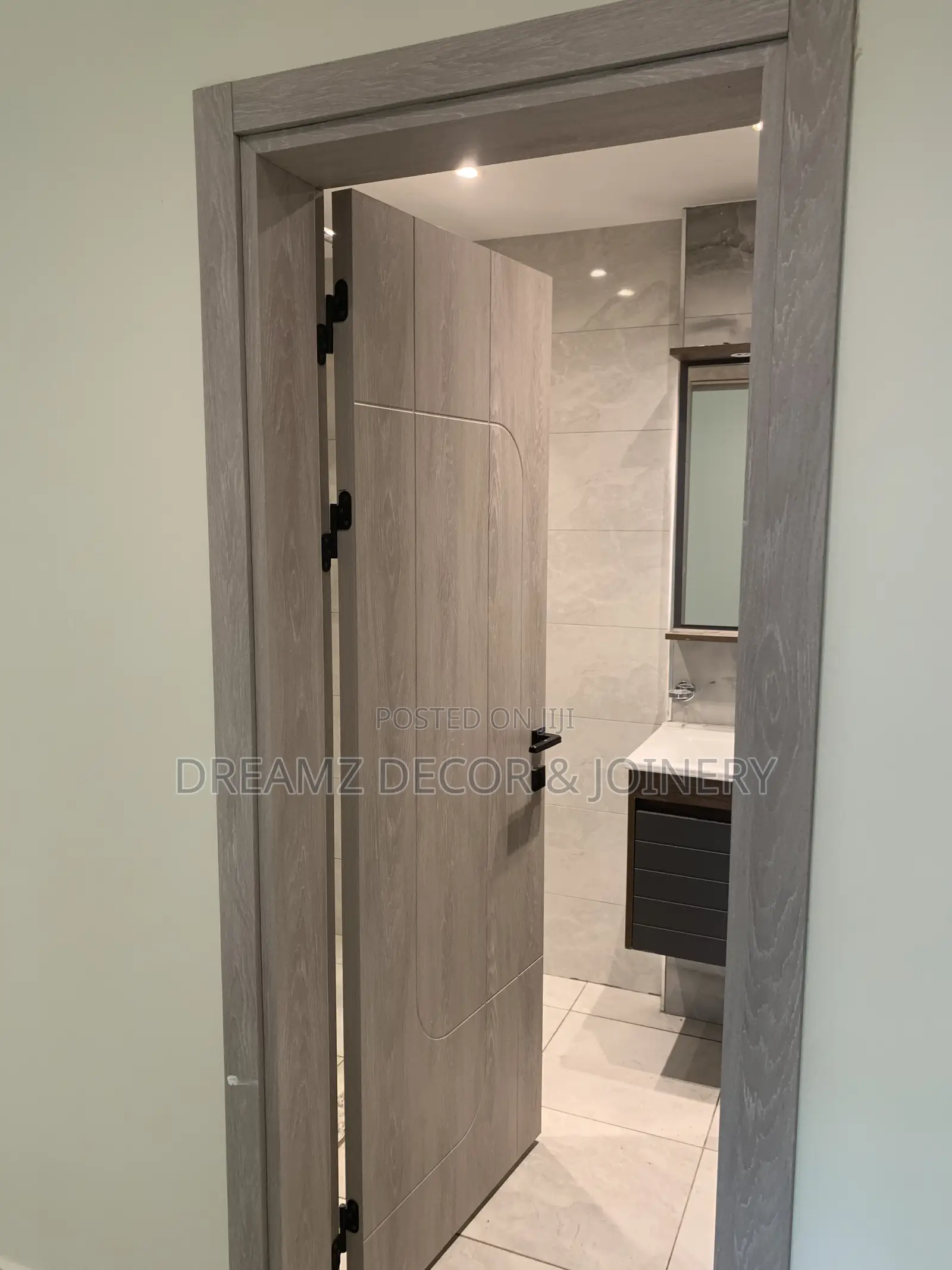 Door Installer