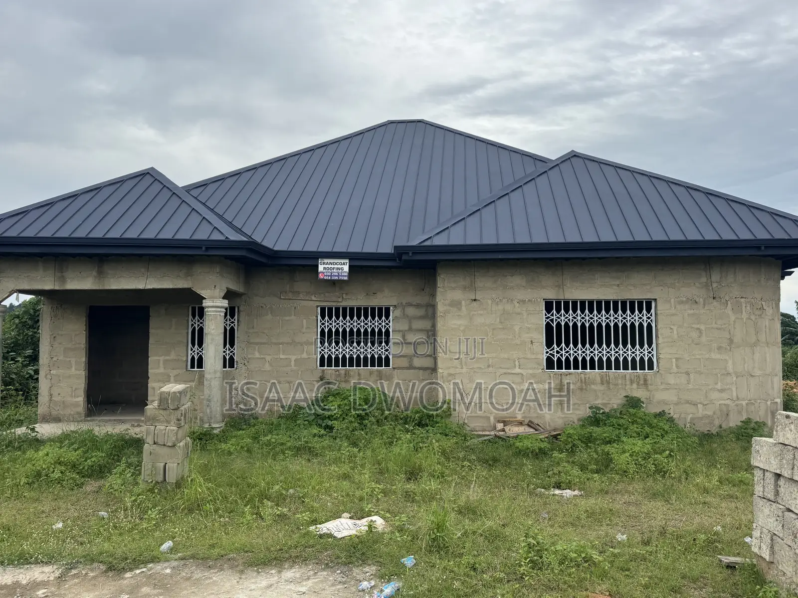 4bdrm House in 4 Bedroom En-Suite, New-Juaben Municipal for sale