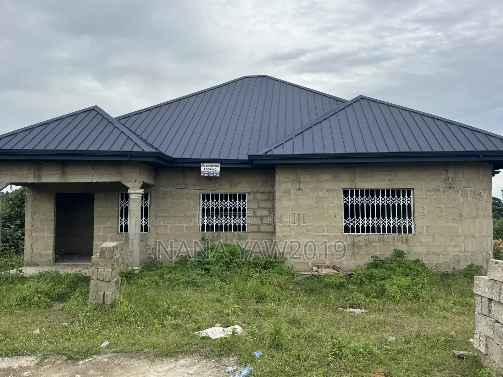 4bdrm House in 4 Bedroom En-Suite, New-Juaben Municipal for sale