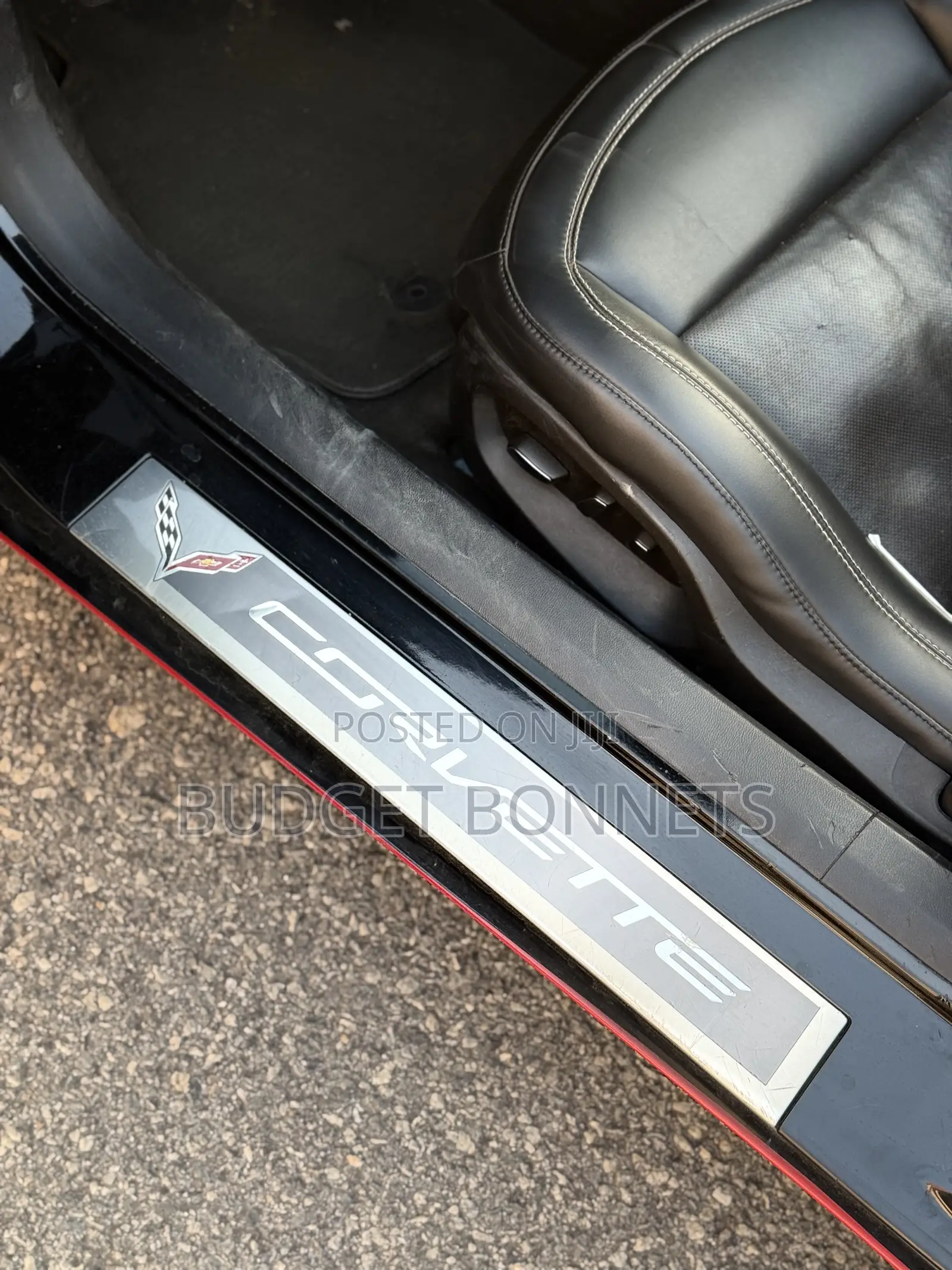 Chevrolet Corvette Stingray Z51 2dr Convertible w/2LT (6.2L 8cyl 7M)