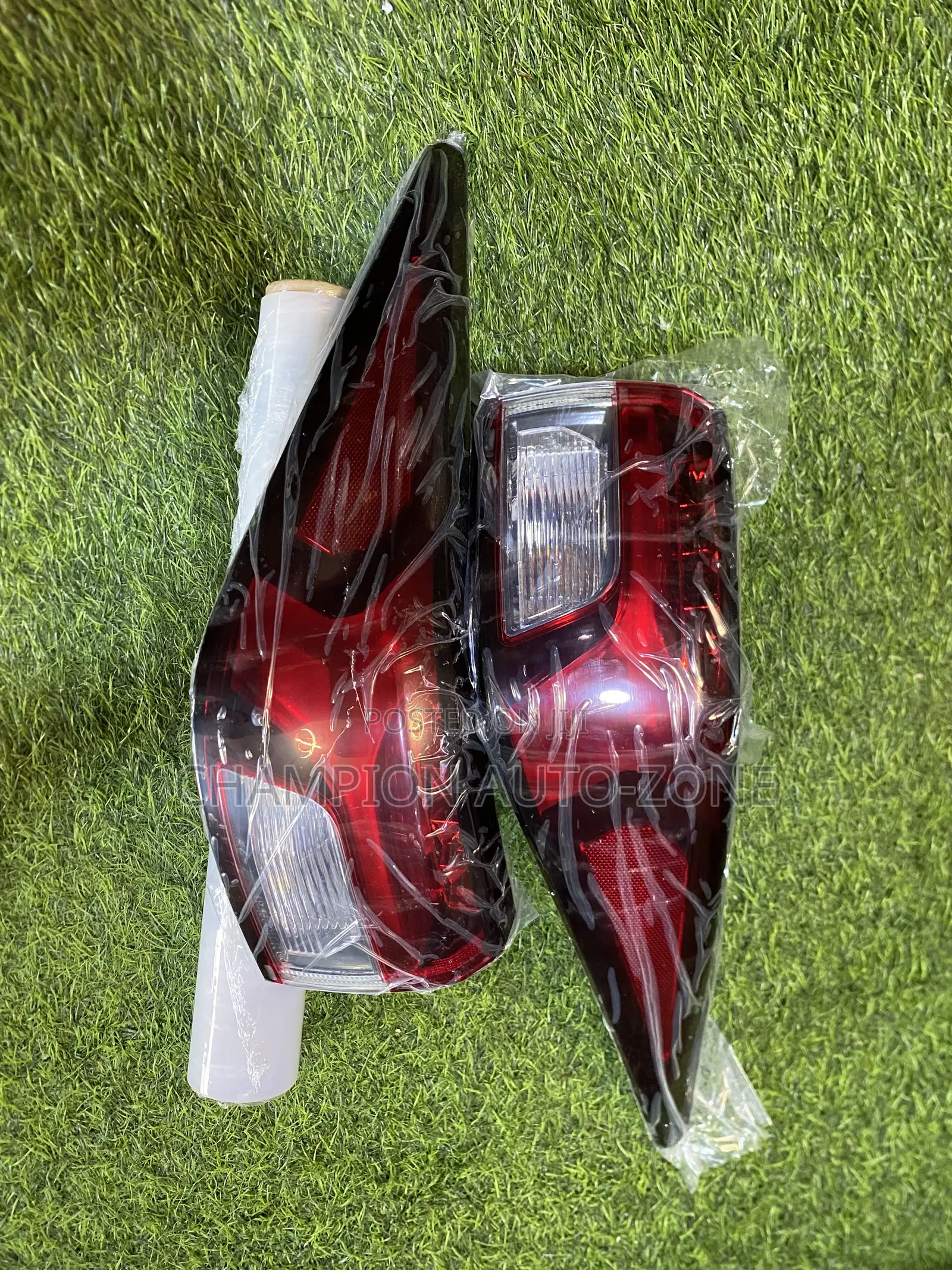 Mitsubishi Outlander 2023-2024-2025 Taillight Pair