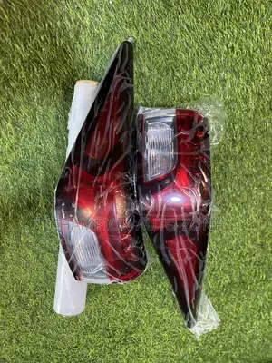 Mitsubishi Outlander 2023-2024-2025 Taillight Pair