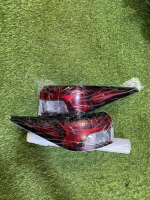 Mitsubishi Outlander 2023-2024-2025 Taillight Pair