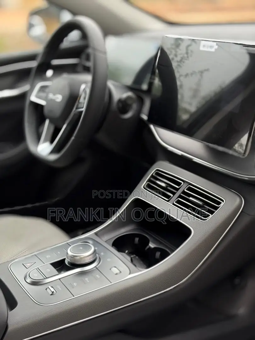 New BYD Destroyer 05 DM-i 1.5 Hybrid FWD 2025 Gray