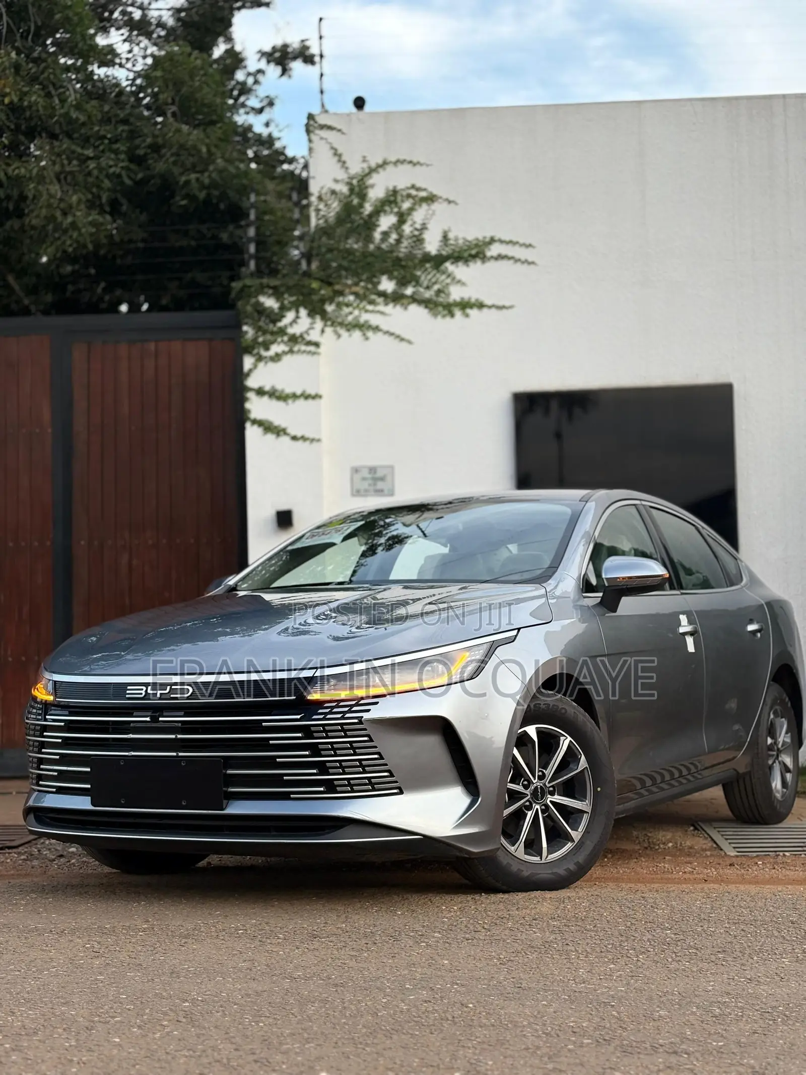 New BYD Destroyer 05 DM-i 1.5 Hybrid FWD 2025 Gray