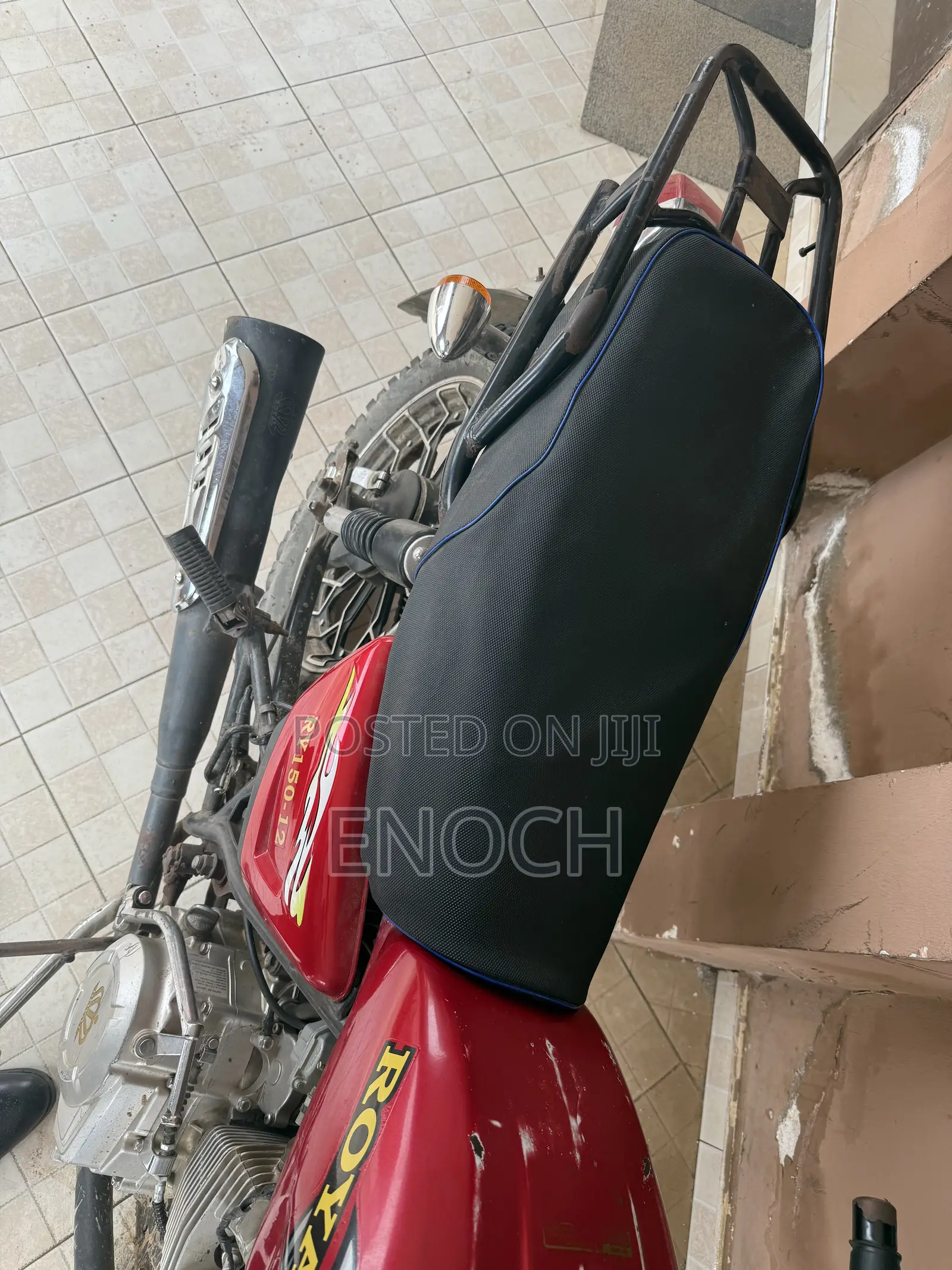 Royal RY125 2021 Red