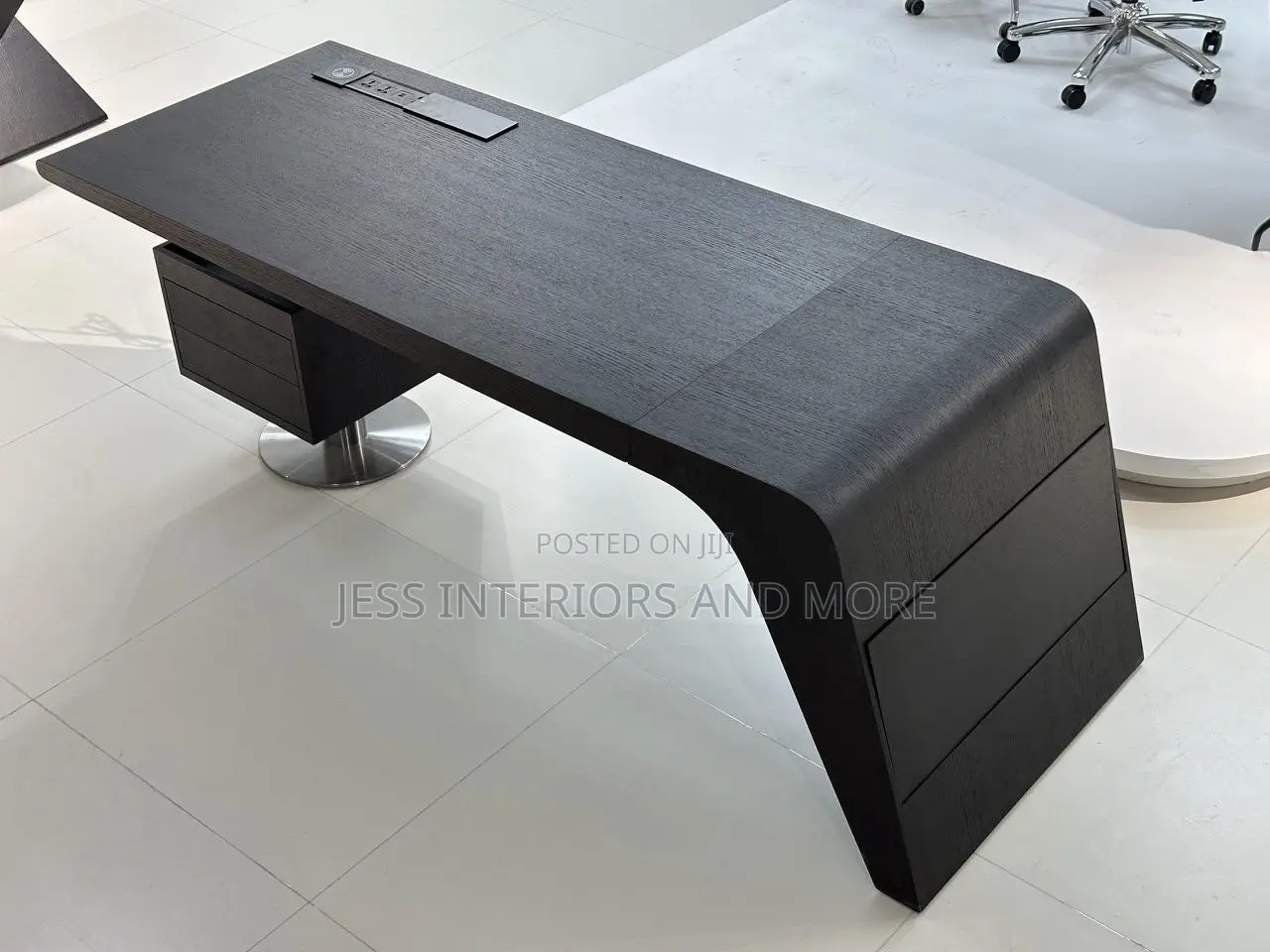 Executive Office Table Spacious and Minimalist(200cm)