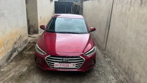 Hyundai Elantra 2018 Red
