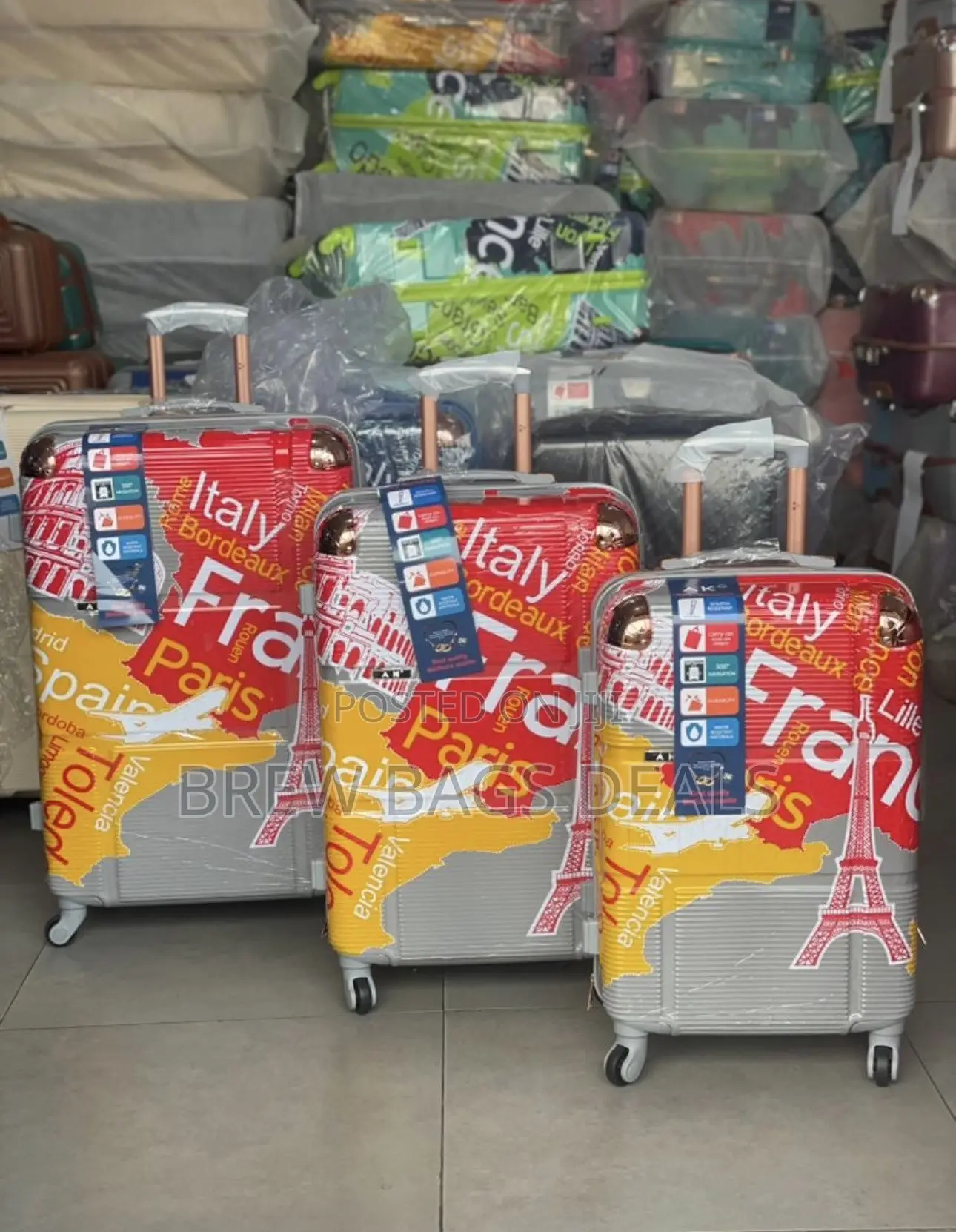 Premium Quality Ak 3set Paris Tower Design Unbreakable Traveling Bag.
