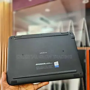 Laptop Dell Latitude 3190 8GB Intel Core i5 SSD 128GB
