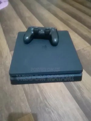 PS 4 Slim 1tb Loaded With Games