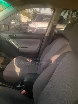 Pontiac Vibe 2008 White