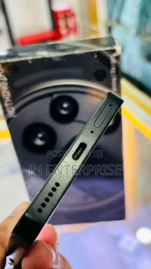 New Nothing Phone 3a 128 GB Black
