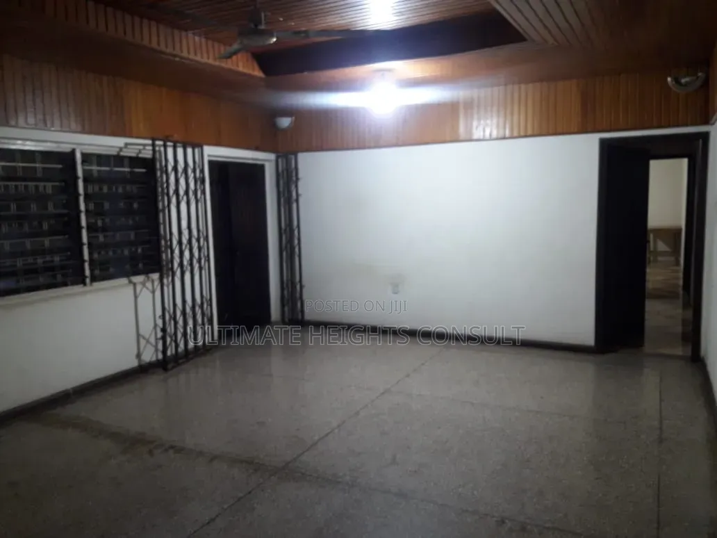 3bdrm House in Achimota, Mile 7 for rent